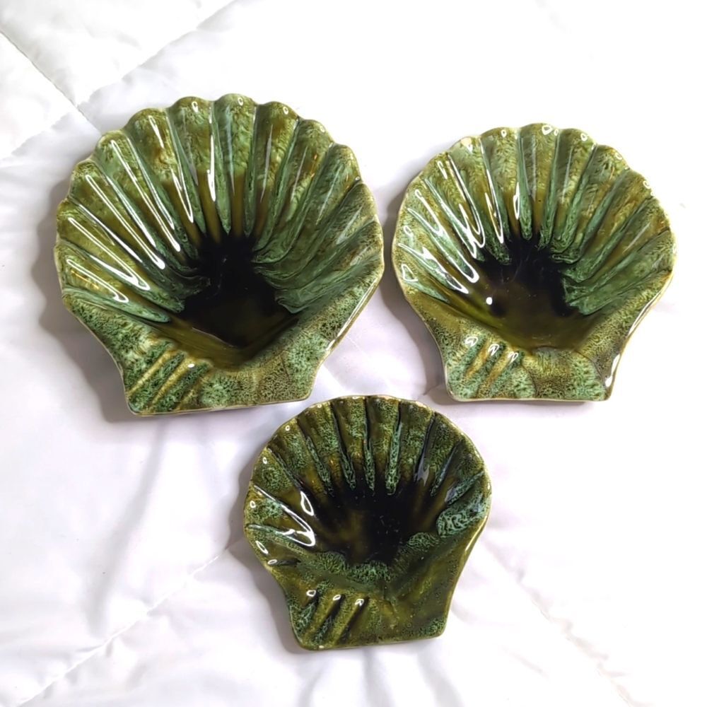 Handmade Green Decorative Shells Wade of California USA 699